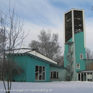 Lutherkirche im Winter